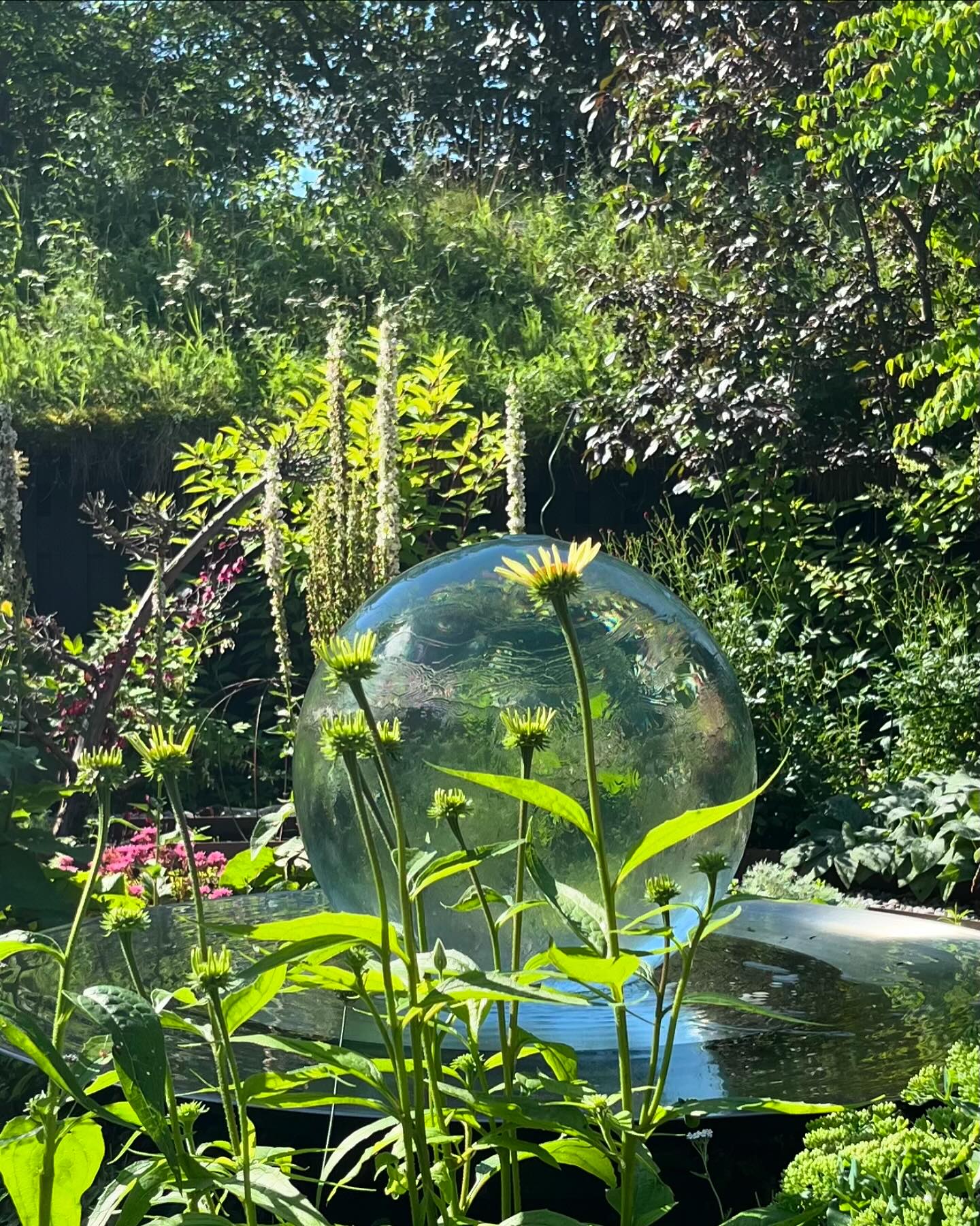 Scandinavian Sphere Fountain Summer